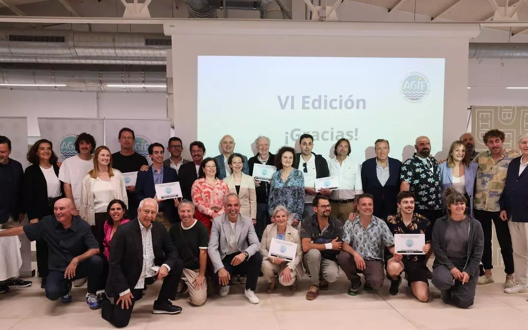 Foto de grupo de los premiados en la VI Edición de los Premios de Gastronomía de Ibiza y Formentera en la Escuela de Hostelería de Eivissa