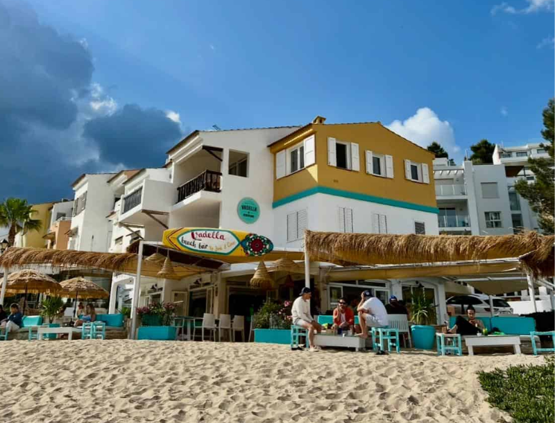 Vadella Beach Bar Cala Vadella cocina saludable a pie de playa